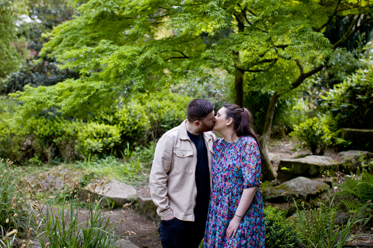 engagement photographer lady dixon park