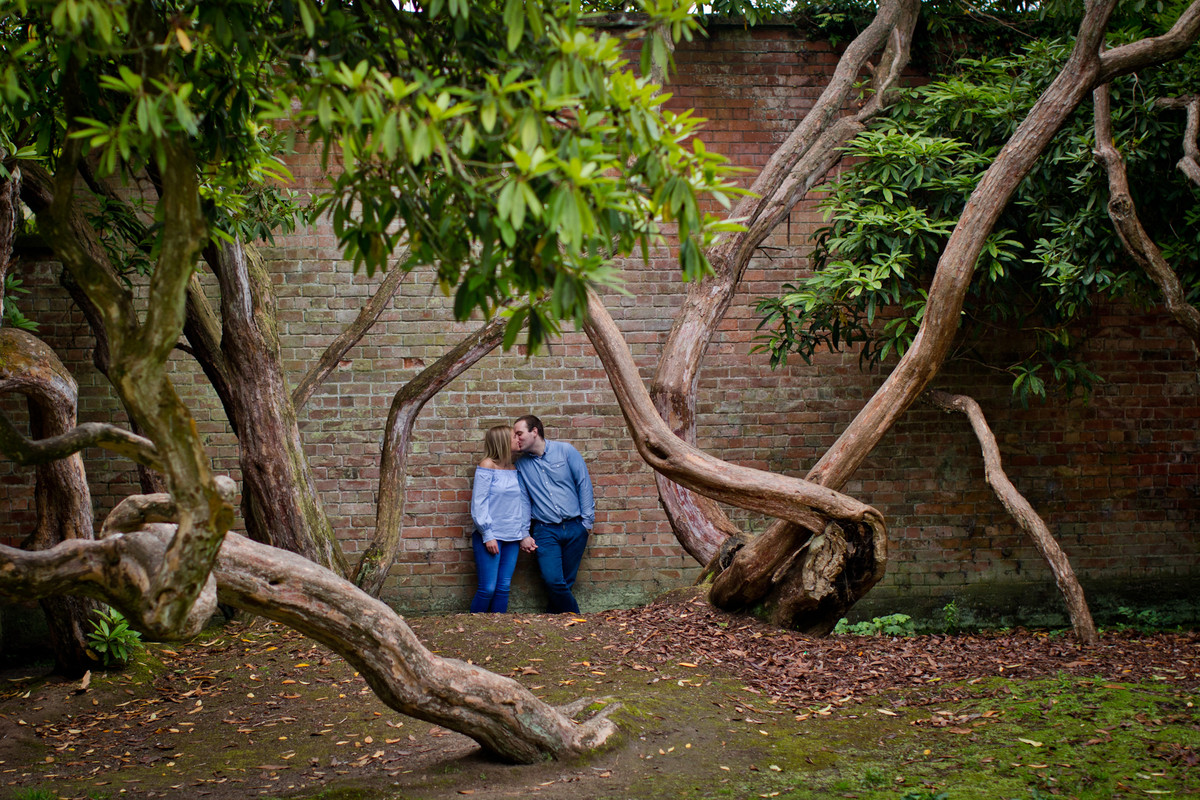 engagement photography sarah and gavin in Lady Dixon Park 